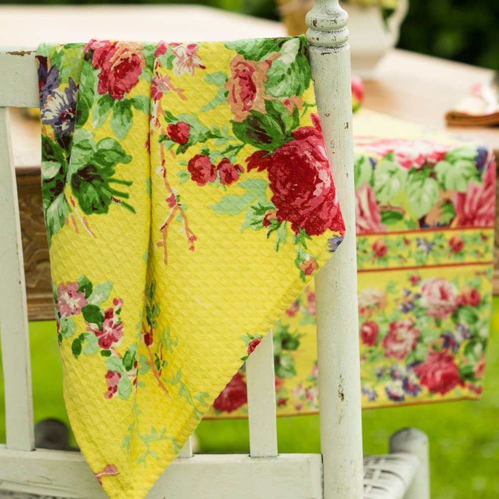 April Cornell Kitchen Tea Towel Cottage Rose NWT